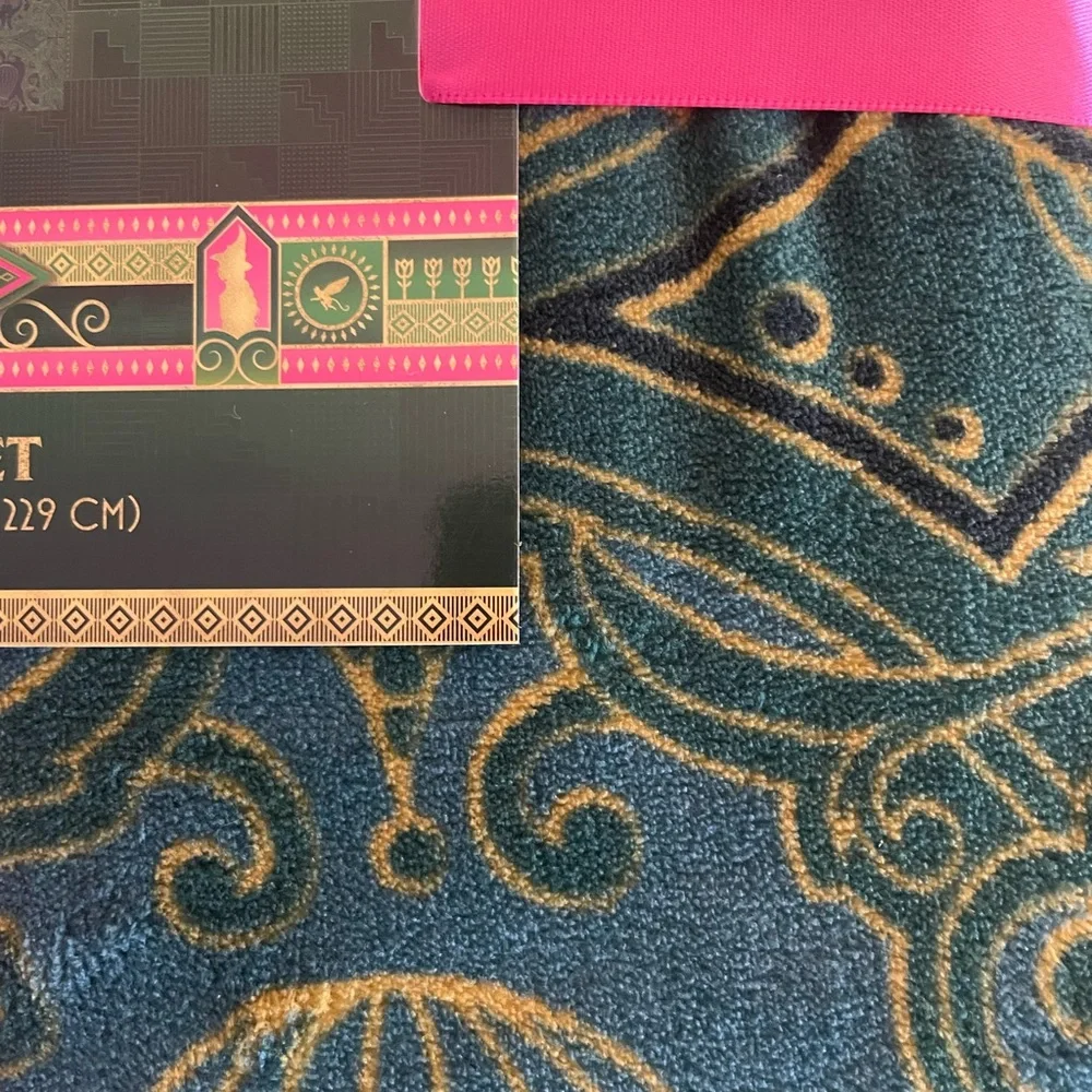 Universal Wicked Emerald/Gold Blanket - Twin